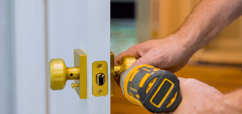 Local Locksmith For Key Fob Replacement in Westmont, Illinois