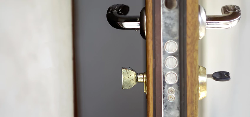 Holiday Emergency Locksmith in Westmont, Illinois