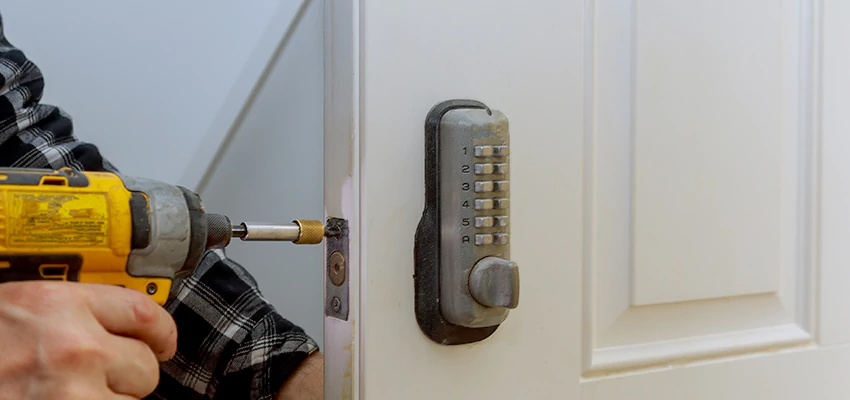 Digital Locks For Home Invasion Prevention in Westmont, IL